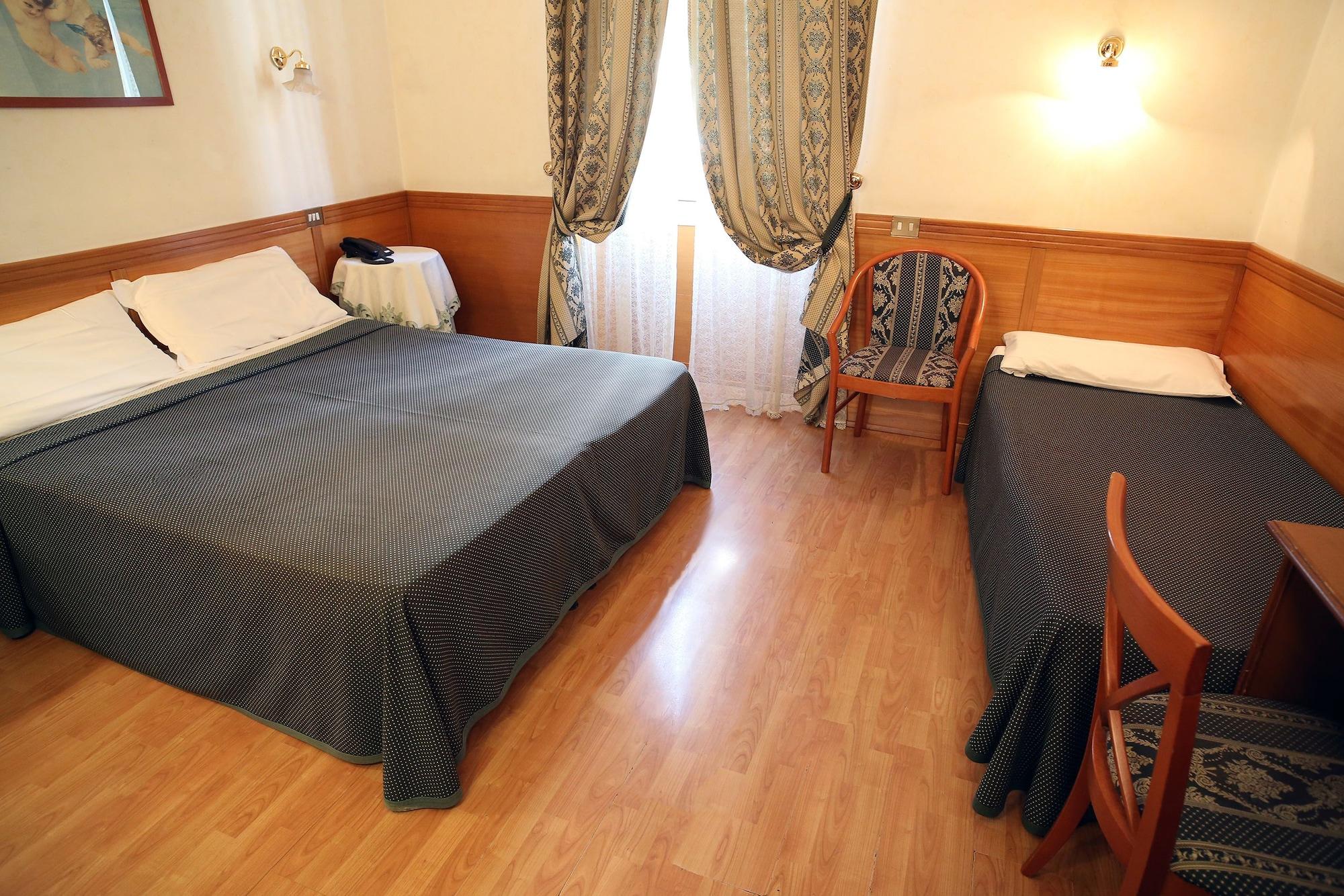 Hotel Santa Prassede Ρώμη Εξωτερικό φωτογραφία