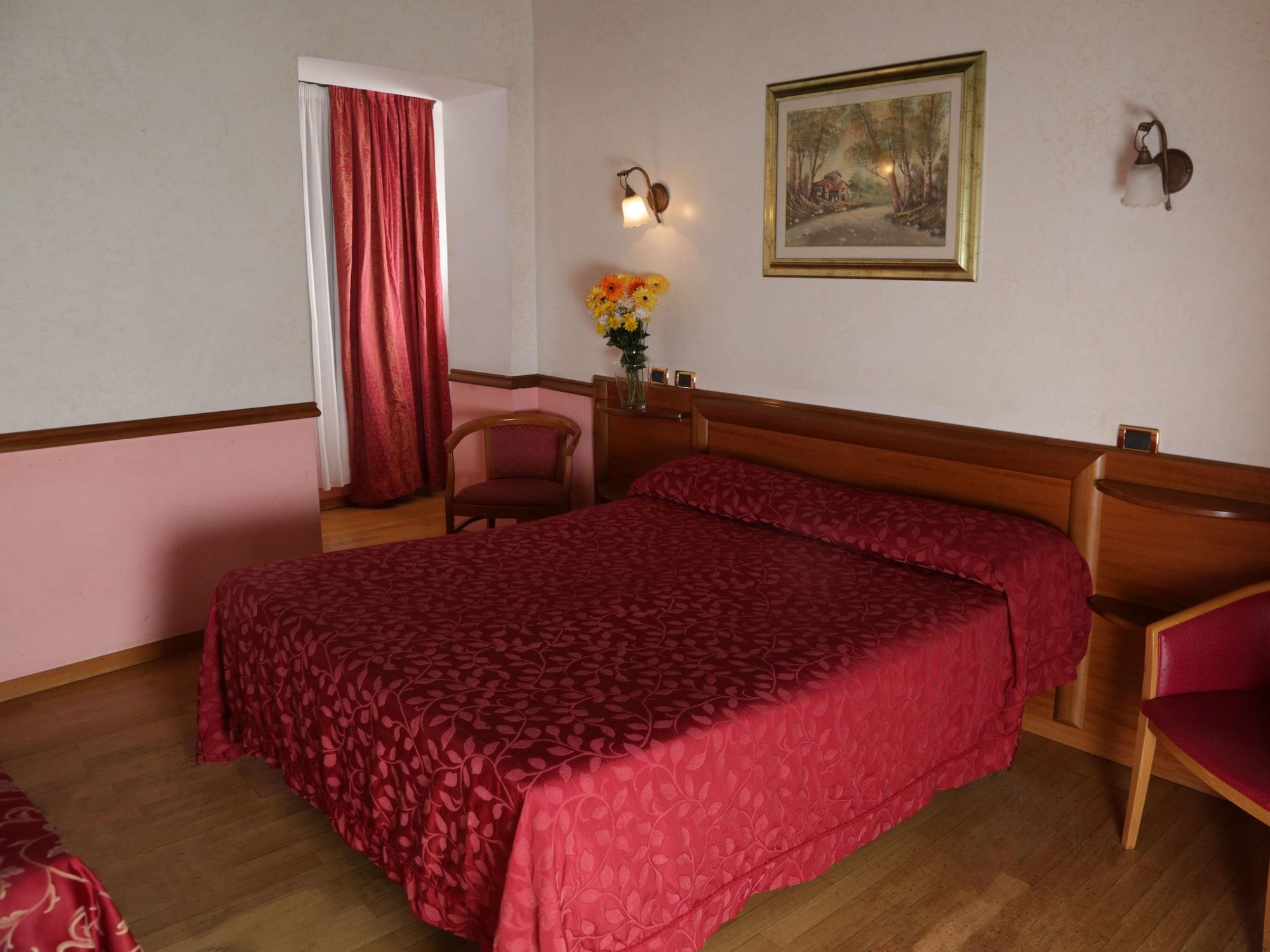 Hotel Santa Prassede Ρώμη Εξωτερικό φωτογραφία
