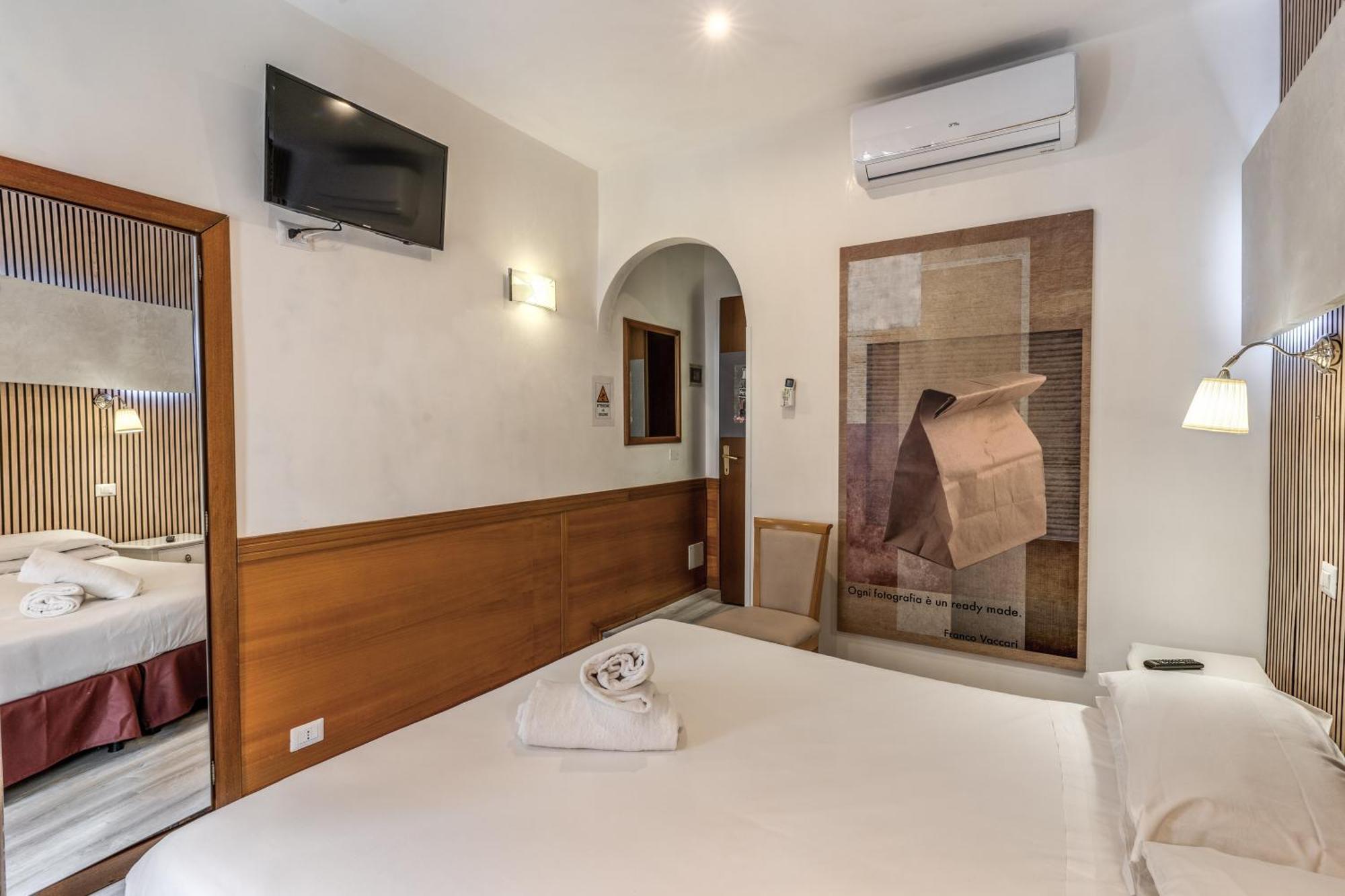 Hotel Santa Prassede Ρώμη Εξωτερικό φωτογραφία